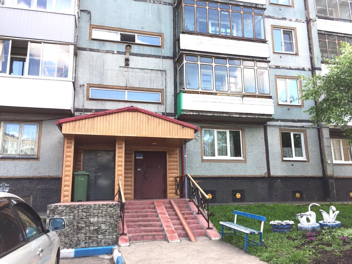 Apartment Tsiolkovskogo 27 โนโวคุซเนียสค์ ภายนอก รูปภาพ